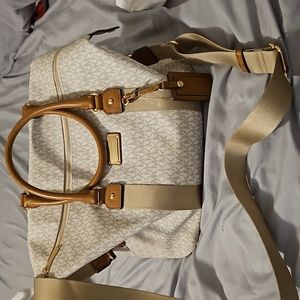 Michael kors small weekend bag